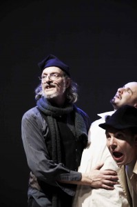 aspettando-godot-teatro-out-off-lorenzo-loris-2010