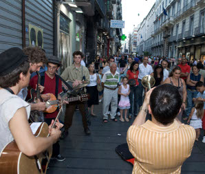 ramblas-napoli-teatro-festival-2010