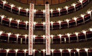 Foto Teatro Valle Occupato