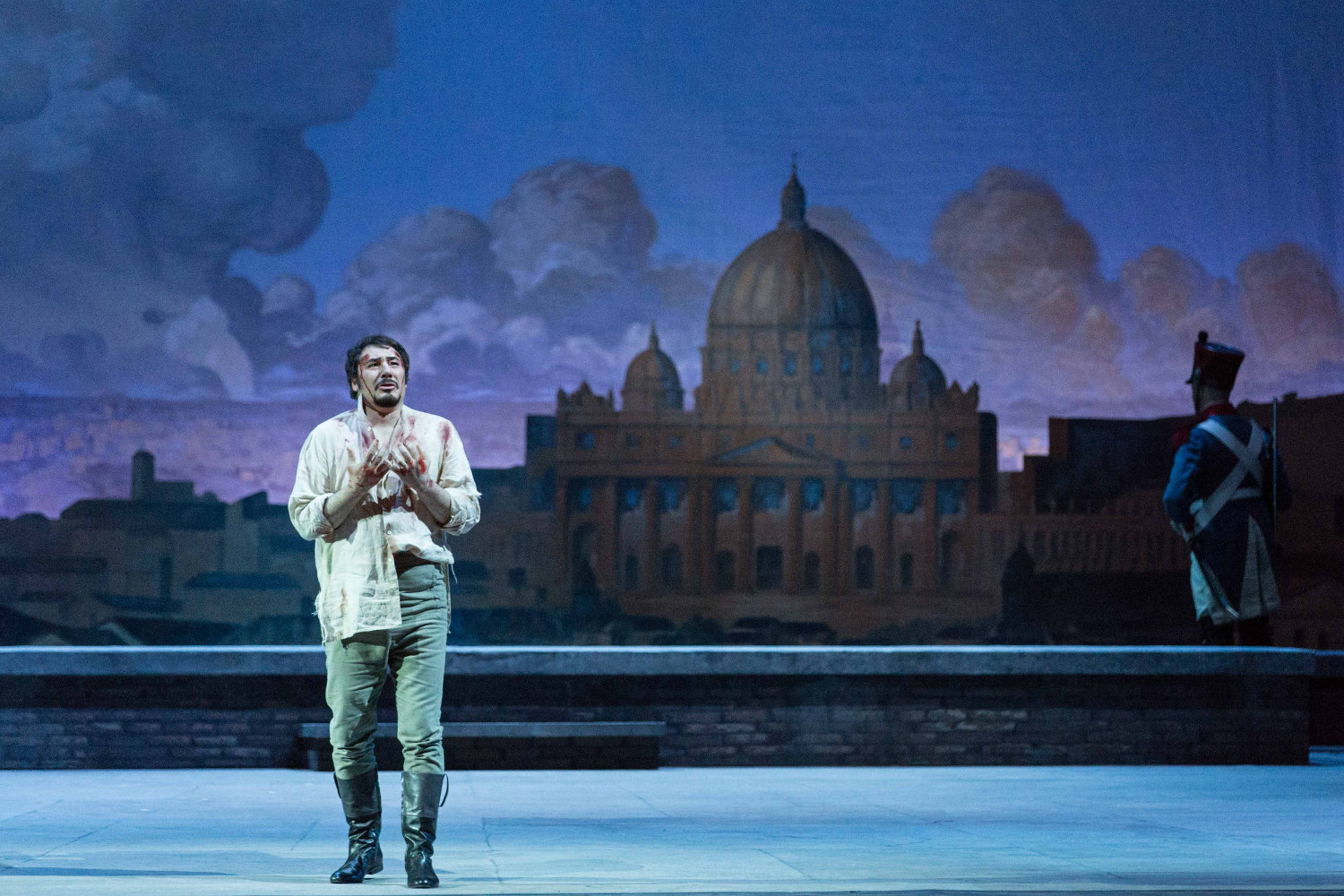 Tosca_Atto III_Stefano La Colla (Cavaradossi) ®Opera di Roma 2015-16_Yasuko Kageyama_